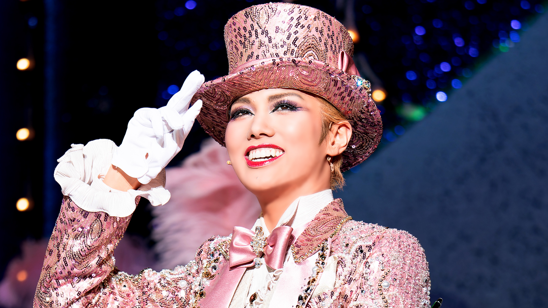 ジュエル・ド・パリ!!（'23年雪組・東京・千秋楽）|TAKARAZUKA SQUARE【タカスク】
